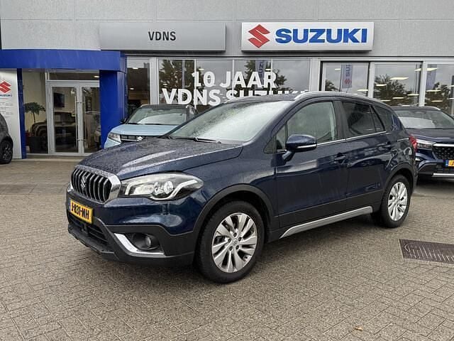 Blauw Gebruikt 2020 Suzuki SX4 S-Cross SUV | € 19.450 (Eerlijke prijs) - Afbeelding 1/4
