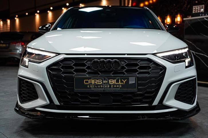 Occasion Audi A3 Business 150 PK (110 kW) 2021 Wit Sedan