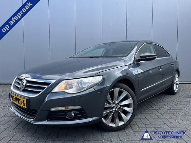 Grijs, metallic lak Gebruikt 2009 VW CC Sedan | € 6.950 (Eerlijke prijs) - Afbeelding 1/4