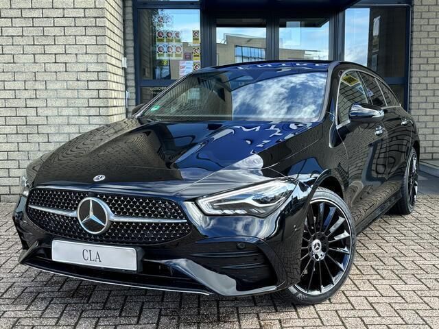 Zilver Gebruikt 2024 Mercedes E250 AMG Stationwagen | € 43.900 (Iets duurder) - Afbeelding 1/4