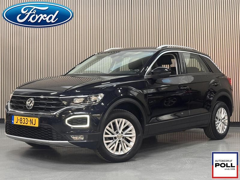 Zwart Gebruikt 2020 VW T-Roc Style SUV | € 21.800 (Goede deal) - Afbeelding 1/4