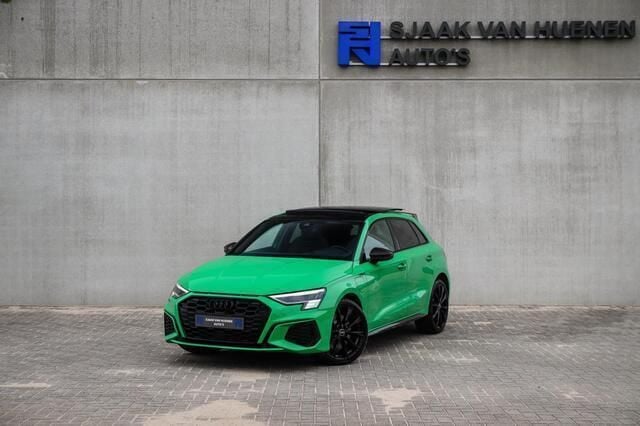 Groen Gebruikt 2022 Audi A3 Sportback S-Line Hatchback | € 38.950 (Iets duurder) - Afbeelding 1/4