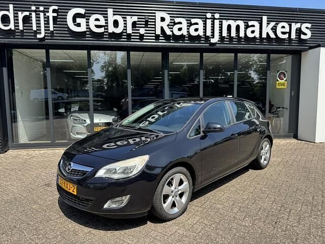 Zwart Gebruikt 2010 Opel Astra Edition Hatchback | € 1.950 (Super prijs) - Afbeelding 1/4