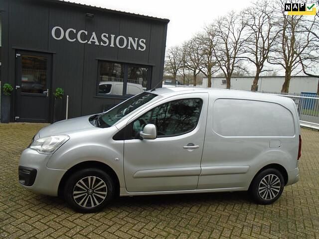 Overige Gebruikt 2015 Peugeot Partner S MPV | € 4.995 (Iets duurder) - Afbeelding 1/4
