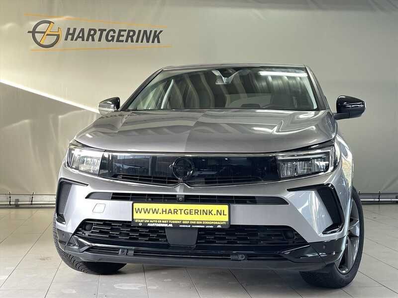 Grijs Occasion 2023 Opel Grandland X Edition SUV | € 26.825 (Iets duurder) - Afbeelding 1/3