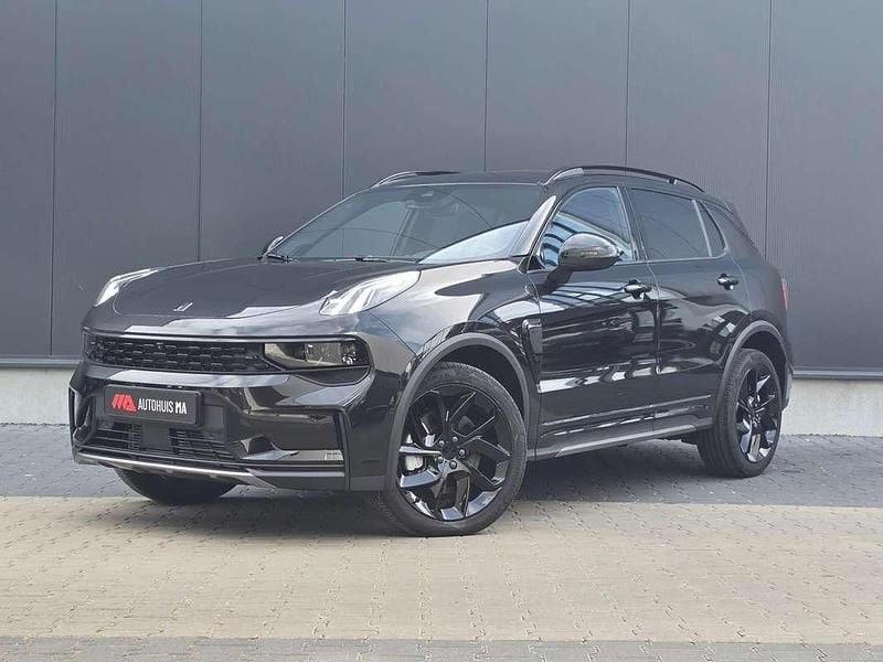 Zwart Gebruikt 2023 Lynk & Co 01 SUV | € 30.900 (Eerlijke prijs) - Afbeelding 1/4