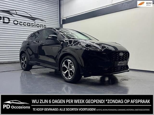Zwart Nieuw 2025 Ford Puma ST-Line SUV | € 29.950 (Eerlijke prijs) - Afbeelding 1/4