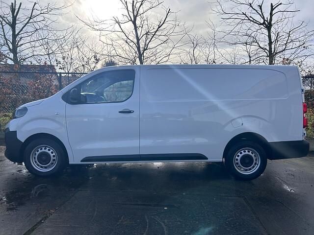 Nieuw Peugeot Expert 144 PK (105 kW) 2025 Wit Van