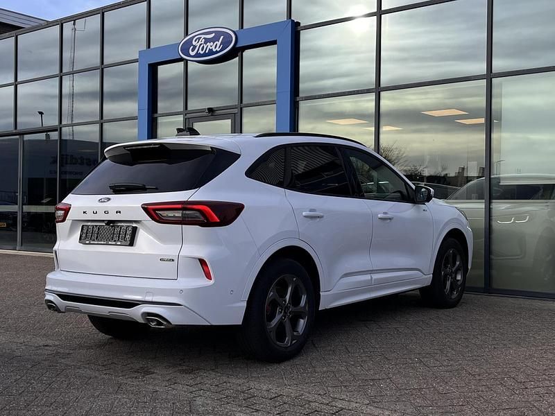Occasion Ford Kuga ST-Line X 242 PK (177 kW) 2025 Wit SUV