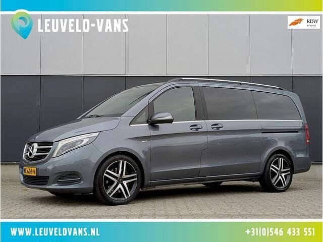 Grijs Gebruikt 2014 Mercedes V250 Avantgarde Edition MPV | € 24.950 (Goede deal) - Afbeelding 1/4