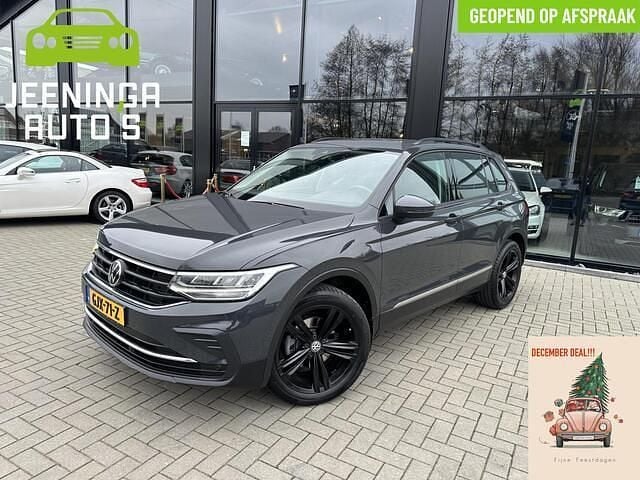 Grijs Gebruikt 2021 VW Tiguan Elegance SUV | € 28.494 (Super prijs) - Afbeelding 1/4