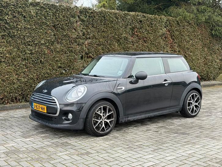 Occasion 2015 Mini ONE Hatchback | € 7.250 (Eerlijke prijs) - Afbeelding 1/4