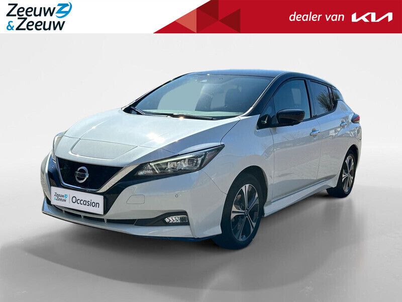 Twotone (pearl white/black) Gebruikt 2019 Nissan Leaf Hatchback | € 15.445 (Super prijs) - Afbeelding 1/4