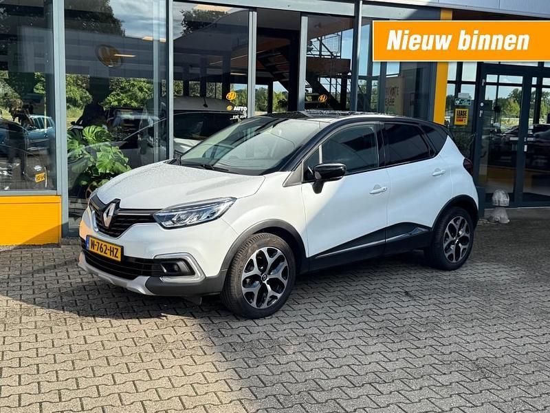 Wit Gebruikt 2019 Renault Captur Intens SUV | € 17.945 (Eerlijke prijs) - Afbeelding 1/4