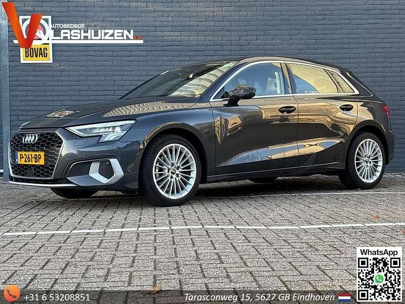 Grijs Gebruikt 2022 Audi A3 Sportback Advanced Hatchback | € 15.650 (Goede deal) - Afbeelding 1/4