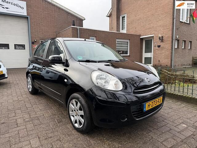 Zwart Occasion 2011 Nissan Micra Visia Hatchback | € 2.799 (Eerlijke prijs) - Afbeelding 1/4