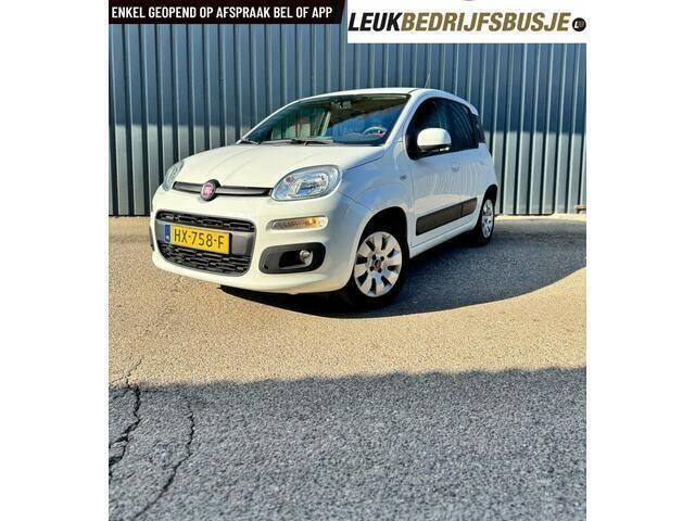 Wit Occasion 2015 Fiat Panda Lounge Hatchback | € 3.995 (Eerlijke prijs) - Afbeelding 1/4