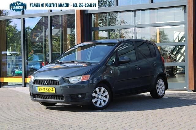 Grijs Gebruikt 2010 Mitsubishi Colt Invite Hatchback | € 6.250 (Eerlijke prijs) - Afbeelding 1/4