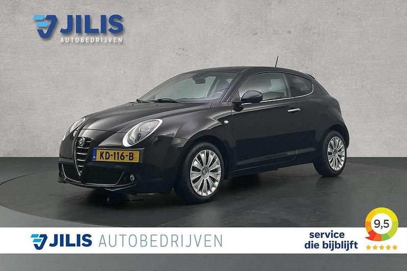 Zwart (metallic) Occasion 2016 Alfa Romeo MiTo Exclusive Hatchback | € 7.350 (Eerlijke prijs) - Afbeelding 1/3
