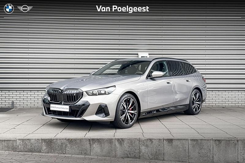 Occasion BMW i5 M Sport 250 kW (340 PK) 2025 Oxidgrau metallic (c4a) (grijs metallic) Sedan