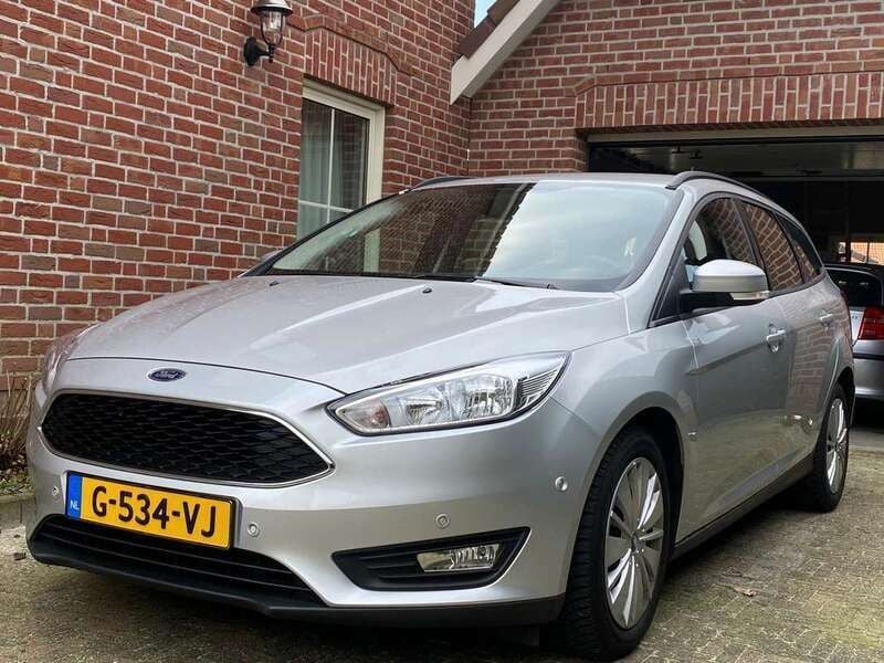 Zilver Gebruikt 2017 Ford Focus Stationwagen | € 6.199 (Super prijs) - Afbeelding 1/4