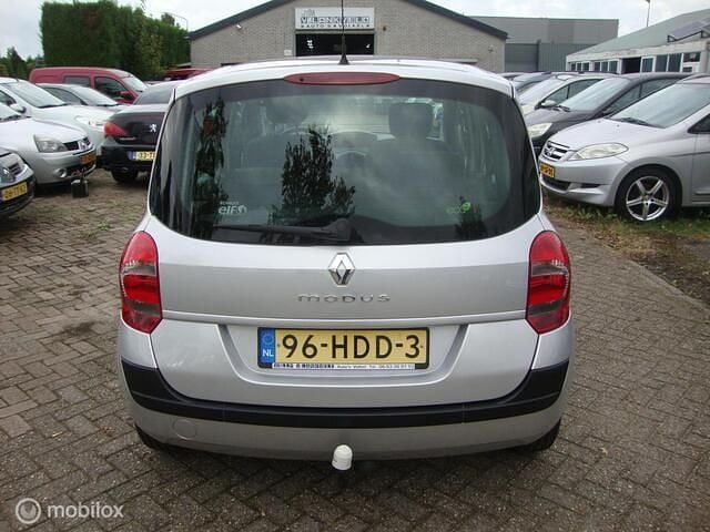 Occasion Renault Modus Dynamique 75 PK (55 kW) 2008 Grijs MPV