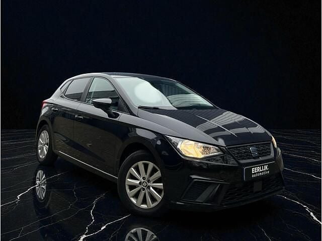 Zwart Occasion 2021 Seat Ibiza Hatchback | € 13.449 (Goede deal) - Afbeelding 1/4
