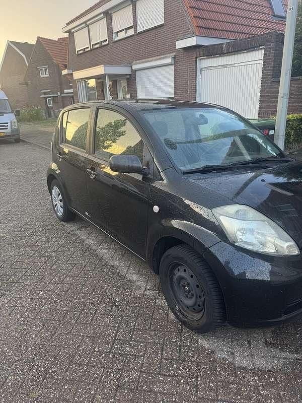 Afbeelding 2/4