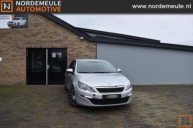 Grijs Gebruikt 2016 Peugeot 308 Hatchback | € 4.450 (Eerlijke prijs) - Afbeelding 1/4
