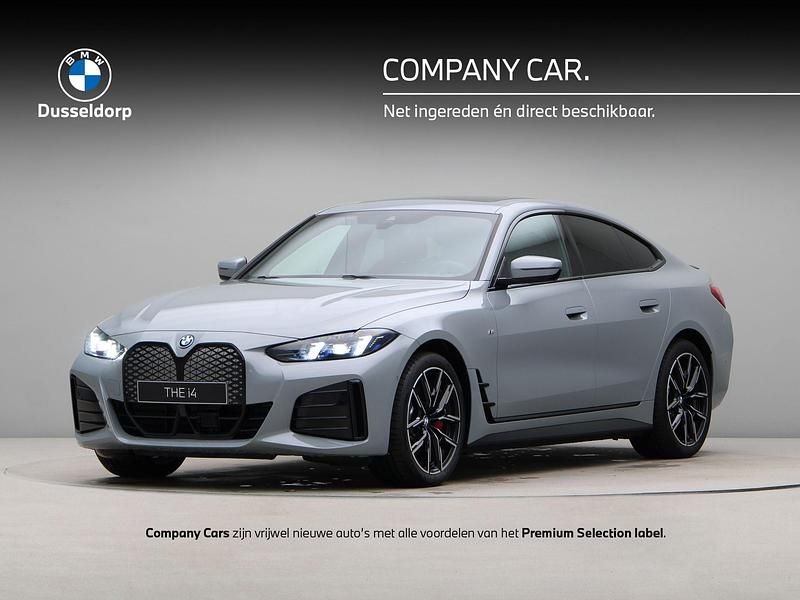 Grijs Gebruikt 2025 BMW i4 M Sport Sedan | € 73.175 - Afbeelding 1/4