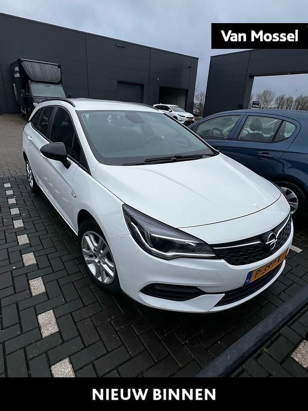 Occasion Opel Astra Edition 110 PK (80 kW) 2022 Wit Stationwagen