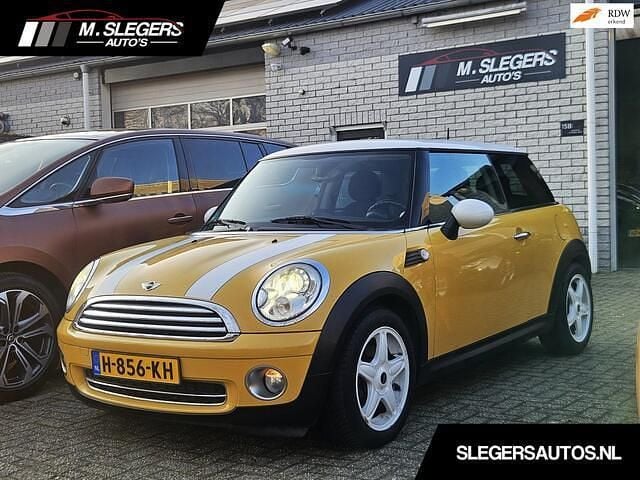 Occasion Mini Cooper 120 PK (88 kW) 2008 Geel Hatchback