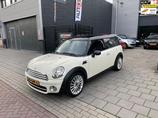 Wit Gebruikt 2008 Mini Cooper Clubman Pepper Stationwagen | € 3.499 (Iets duurder) - Afbeelding 1/4