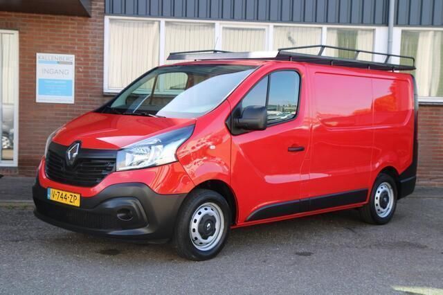 Rood Gebruikt 2019 Renault Trafic Komfort Van | € 11.350 (Super prijs) - Afbeelding 1/4