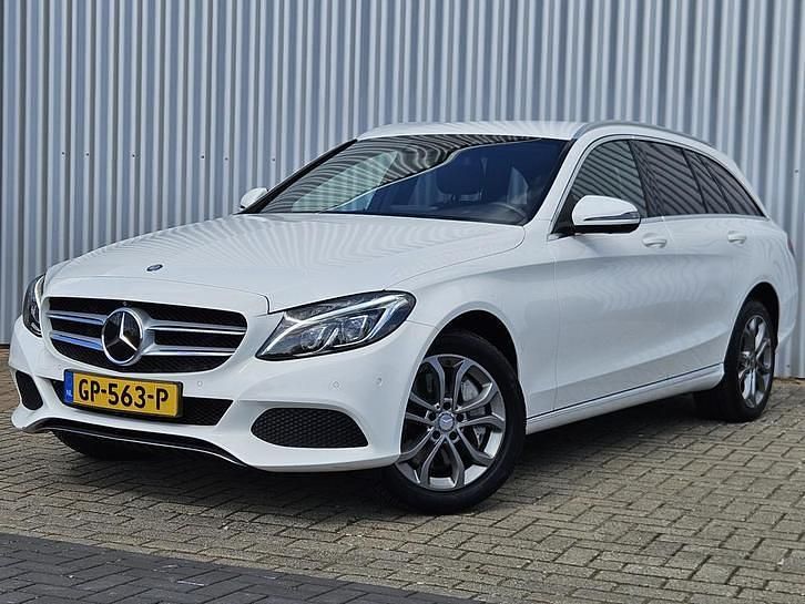 Gebruikt 2015 Mercedes 350 Stationwagen | € 15.950 (Goede deal) - Afbeelding 1/4