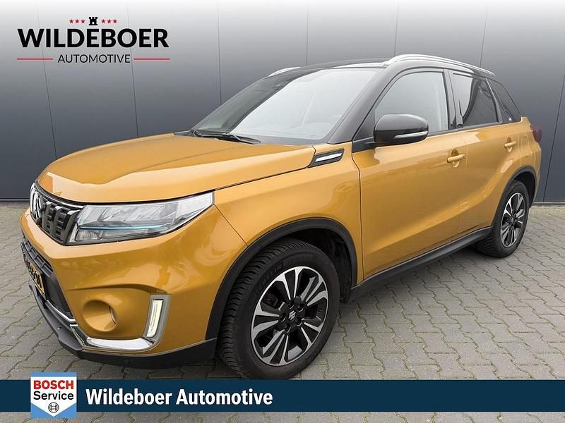 Geel Occasion 2021 Suzuki Vitara Style SUV | € 18.349 (Eerlijke prijs) - Afbeelding 1/4