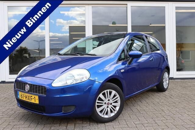Blauw Gebruikt 2009 Fiat Grande Punto Dynamic Hatchback | € 2.999 (Eerlijke prijs) - Afbeelding 1/4
