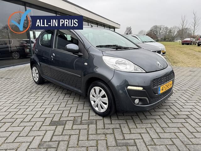 Grijs Occasion 2012 Peugeot 107 Active Hatchback | € 3.750 (Eerlijke prijs) - Afbeelding 1/4