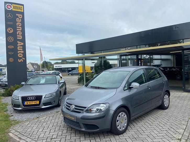 Gebruikt 2005 VW Golf Plus Cross Comfortline MPV | € 1.950 - Afbeelding 1/4