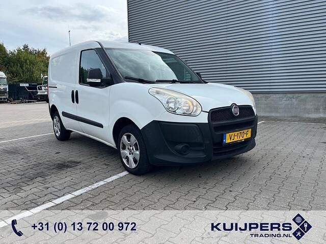 Wit Gebruikt 2014 Fiat Doblò MPV | € 2.250 (Goede deal) - Afbeelding 1/4