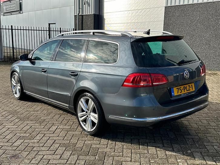 Occasion VW Passat Highline 211 PK (155 kW) 2011 Grijs Stationwagen