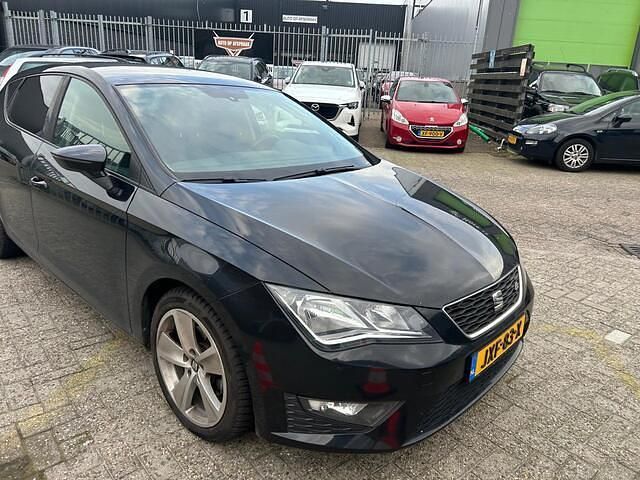 Occasion Seat Leon FR 150 PK (110 kW) 2014 Zwart (metallic) Hatchback