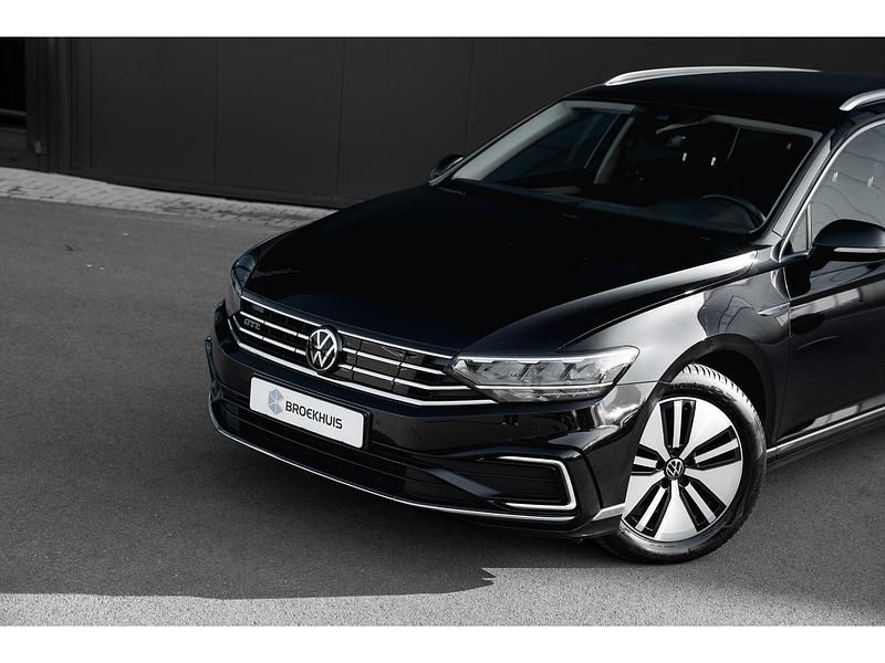 Occasion VW Passat Business 157 PK (115 kW) 2021 Zwart Stationwagen
