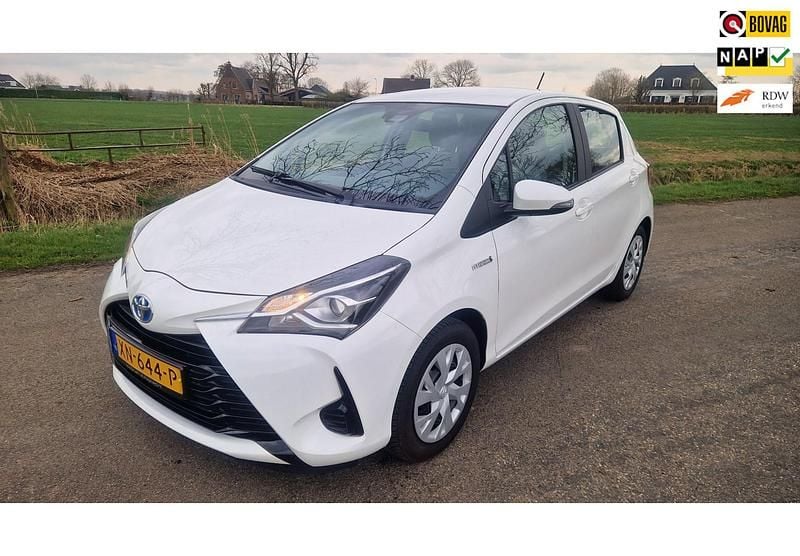 Occasion Toyota Yaris Hybrid Active 73 PK (53 kW) 2019 Wit Hatchback