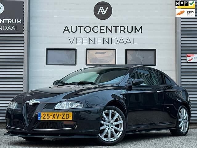 Zwart Gebruikt 2007 Alfa Romeo GT Coupé | € 2.950 (Eerlijke prijs) - Afbeelding 1/4