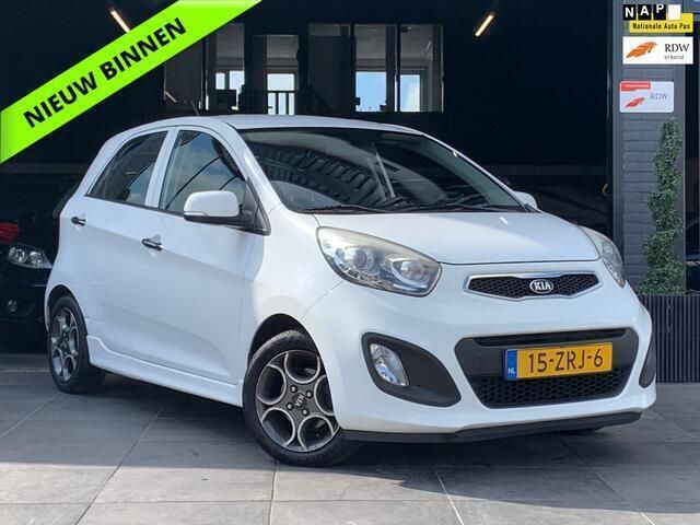 Wit Gebruikt 2013 Kia Picanto Hatchback | € 6.744 (Eerlijke prijs) - Afbeelding 1/4