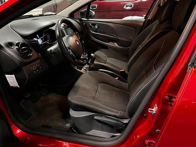 Occasion Renault Clio IV Dynamique 73 PK (53 kW) 2014 Rood (metallic) Hatchback