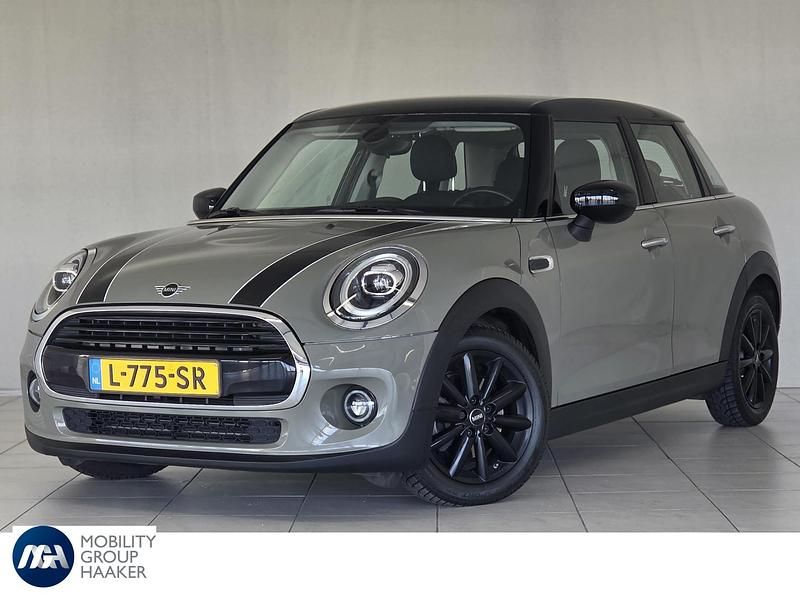 Occasion Mini Cooper Business 136 PK (100 kW) 2020 Grijs Hatchback