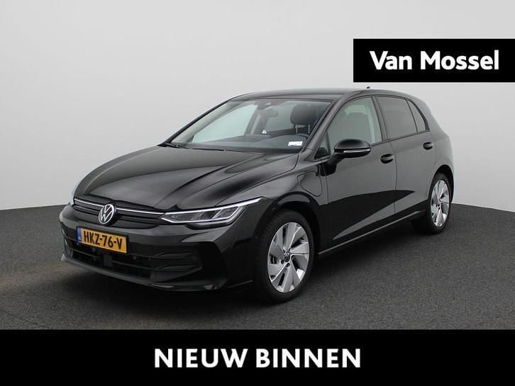 Occasion 2025 VW e-Golf Edition Hatchback | € 32.400 (Eerlijke prijs) - Afbeelding 1/4