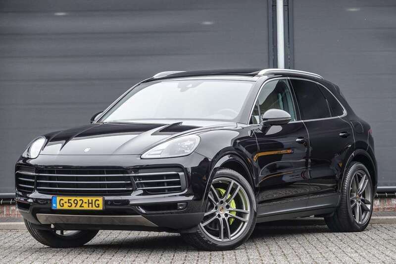 Zwart Gebruikt 2019 Porsche Cayenne SUV | € 73.950 (Eerlijke prijs) - Afbeelding 1/4